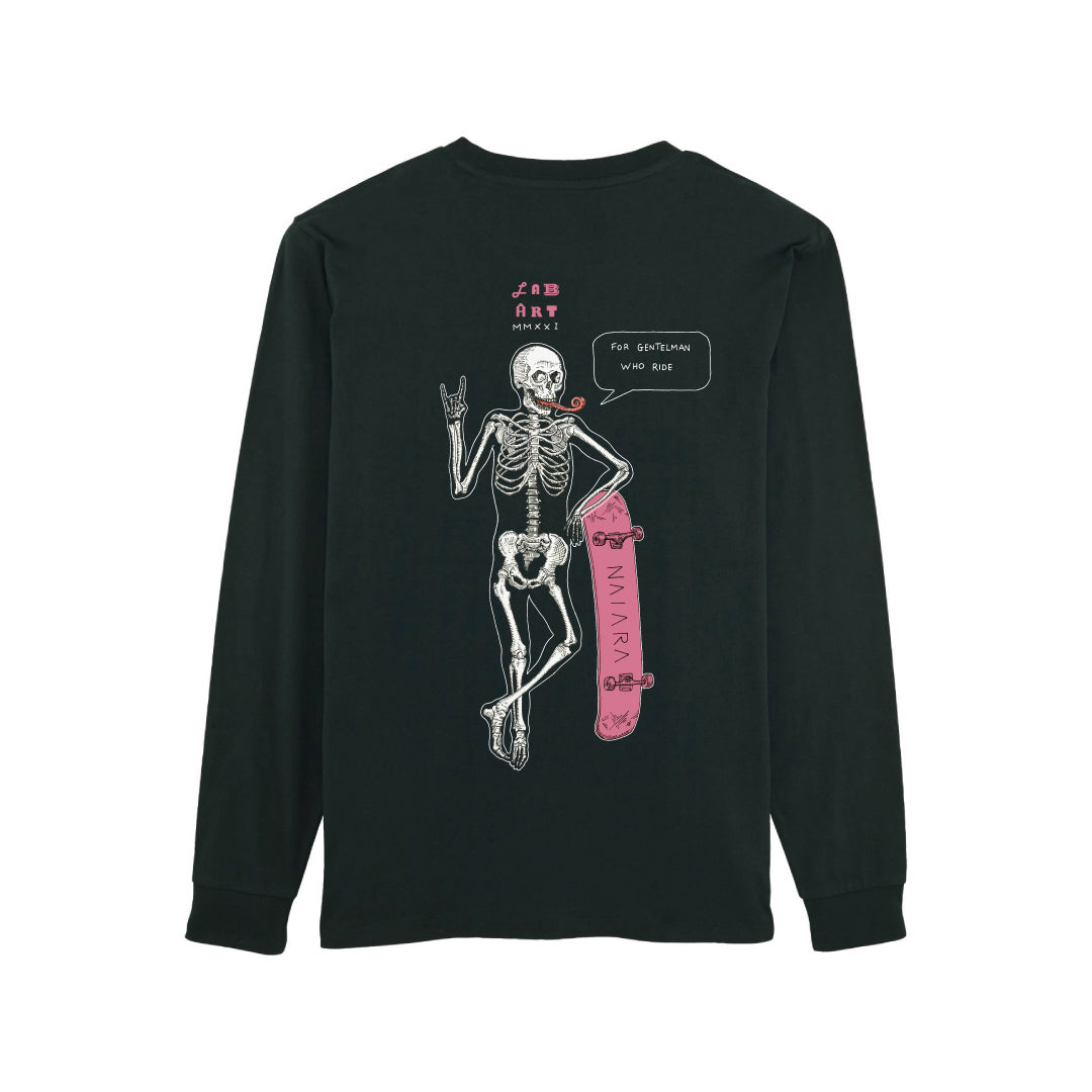 Camiseta calavera negra skate @naiara____studio