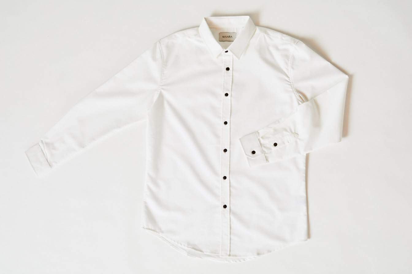 Nairara shirt Exclusive Handmade Quality Shirt 100% Peruvian Cotton. Coconut Wood Buttons.