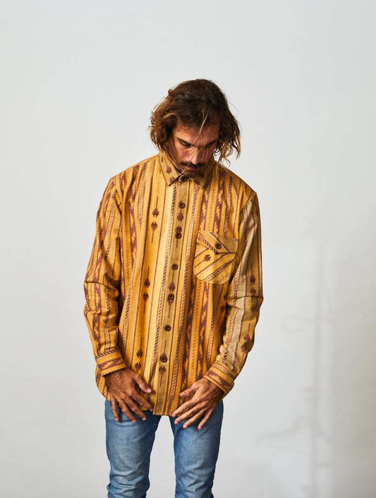 camisa de franela amarilla sandesert para abrigarte